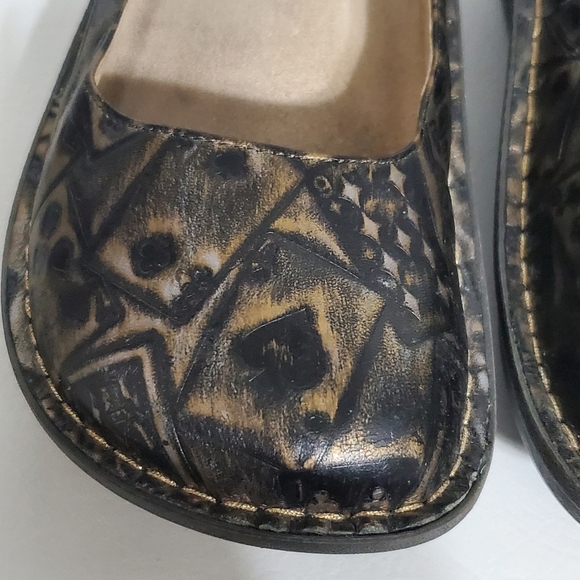 Alegria Deck of Cards Mary Jane Clog Black Gold Womens Shoes Size 41 - Picture 5 of 13